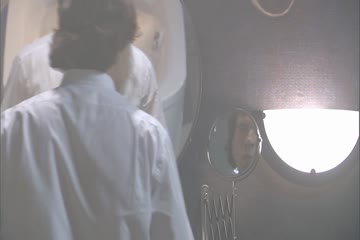 +18 Monamour 2005 Dub in Hindi thumb