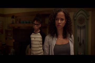 A Wrinkle in Time (2018) Dub in Hindi. thumb