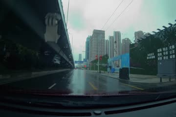 Convergence Courage in a Crisis 2021 Dub in Hindi thumb