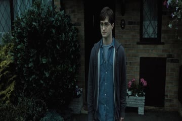 Harry Potter 7 and the Deathly Hallows Part 1 2010 thumb