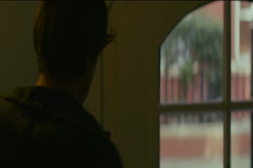 Lucid 2018 Dub in HIndi thumb