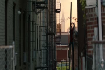 Spider Man 5 Home Coming 2017 Dub in Hindi thumb