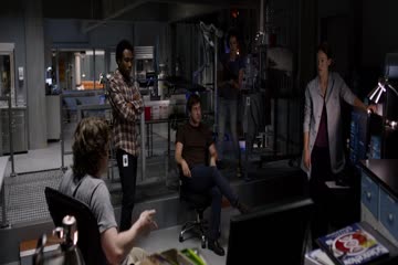 The Lazarus Effect 2015 Dub in Hindi thumb