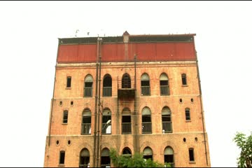 Vair 2025 ORG DVD Rip thumb