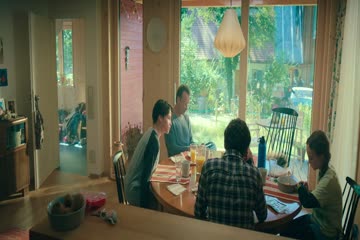 Woodwalkers 2024 Dub in Hindi thumb