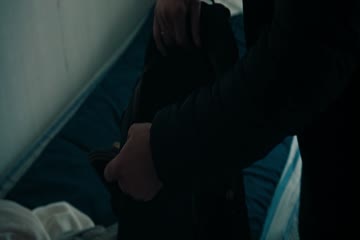 iHostage 2025 Dub in Hindi thumb